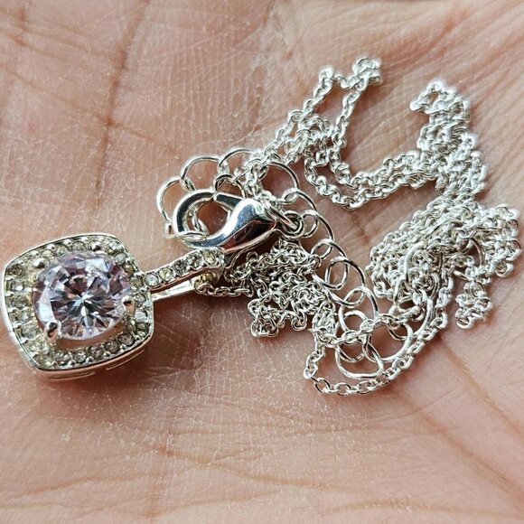 Fashion Necklace Silver Tone Pink Crystal Pendant Fashion Jewelry - Picture 9 of 13